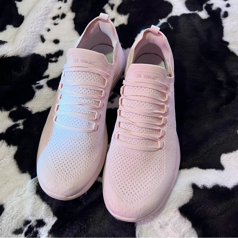 APL Tech Loom Breeze Womens 9.5